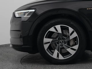 Audi e-tron – thumbnail 32