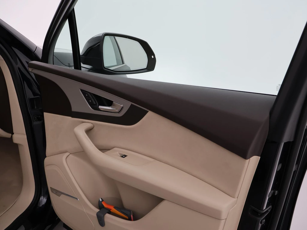 Audi Q7 – foto 44