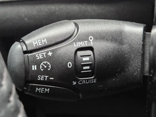 Peugeot 208 – thumbnail 26