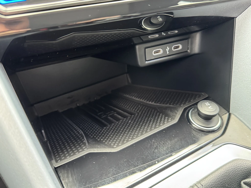 Volkswagen T-Roc – foto 22