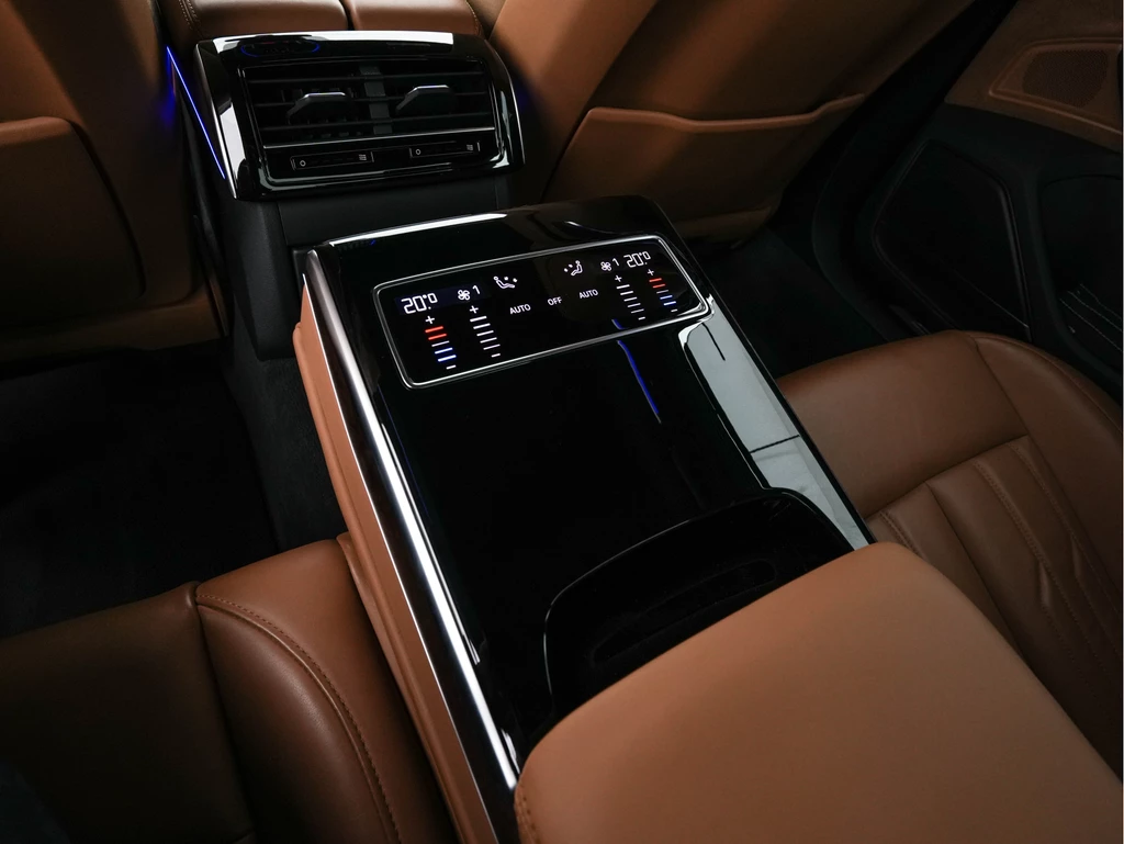 Audi A8 – foto 28
