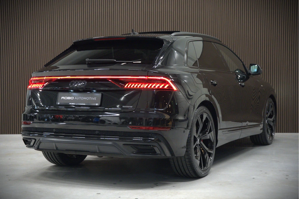 Audi Q8 – foto 8