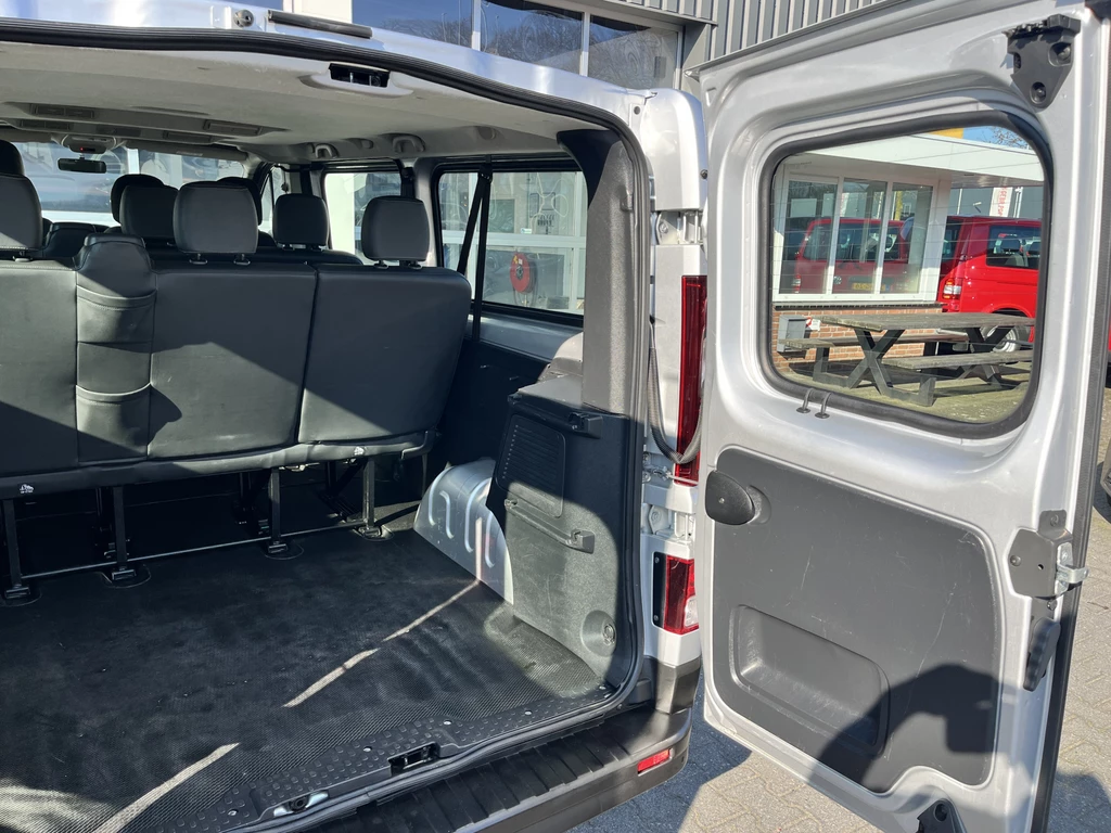 Renault Trafic – foto 21