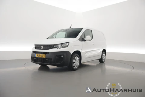 Peugeot Partner 1.5 BlueHDI Premium | Navi | Cruise | Multistuur | Betimmering
