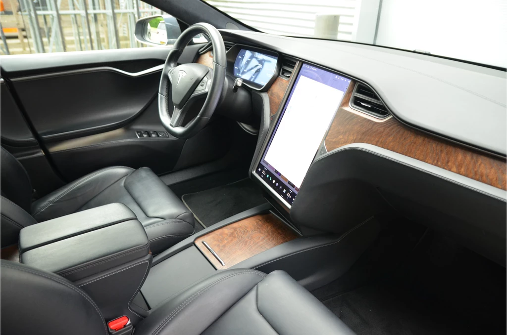Tesla Model S – foto 10