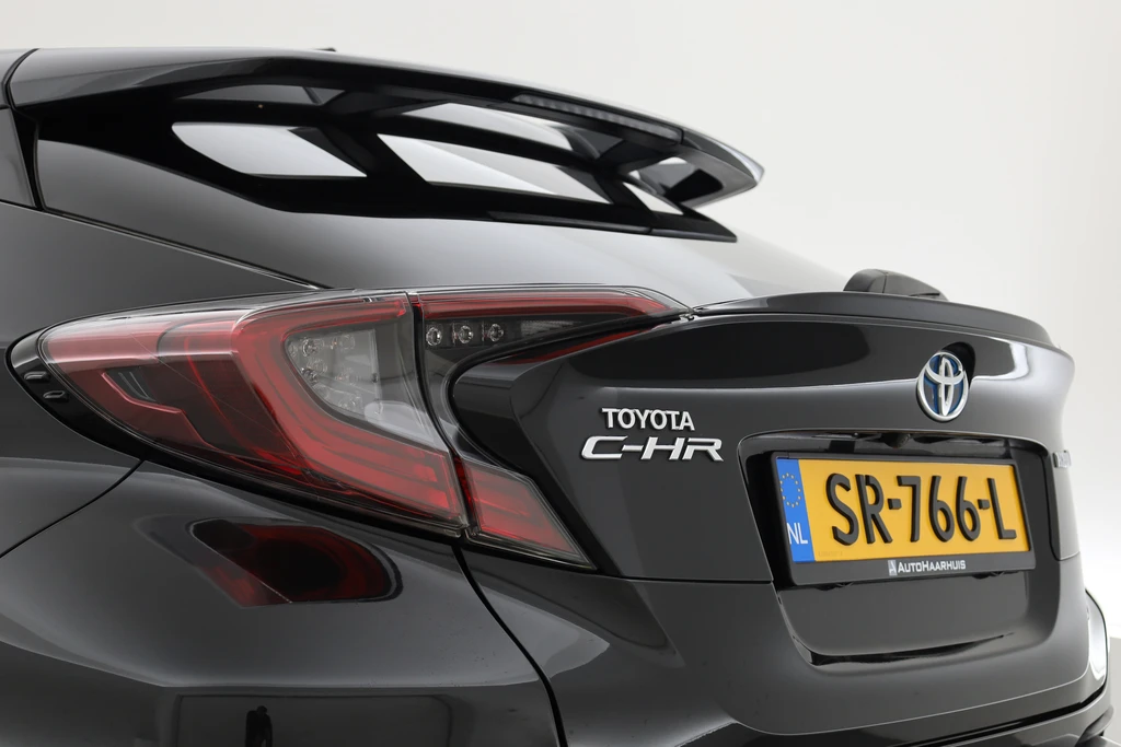 Toyota C-HR – foto 32