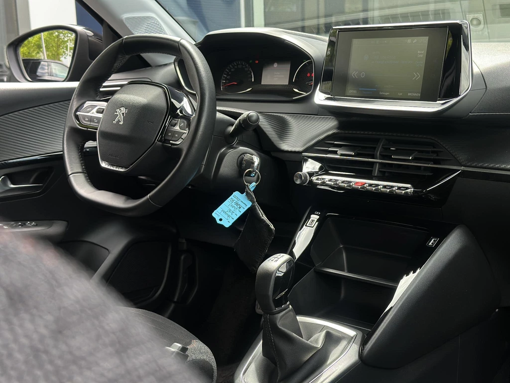 Peugeot 208 – foto 25