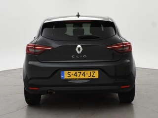 Renault Clio – thumbnail 3