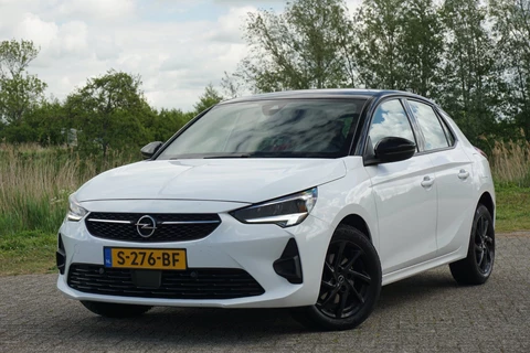 Opel Corsa 1.2 GS Line
