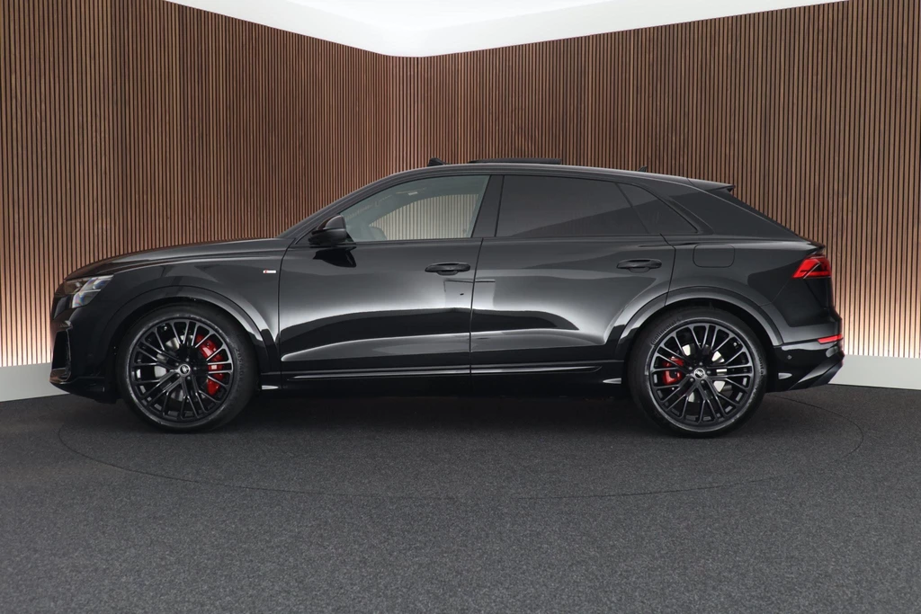 Audi Q8 – foto 2
