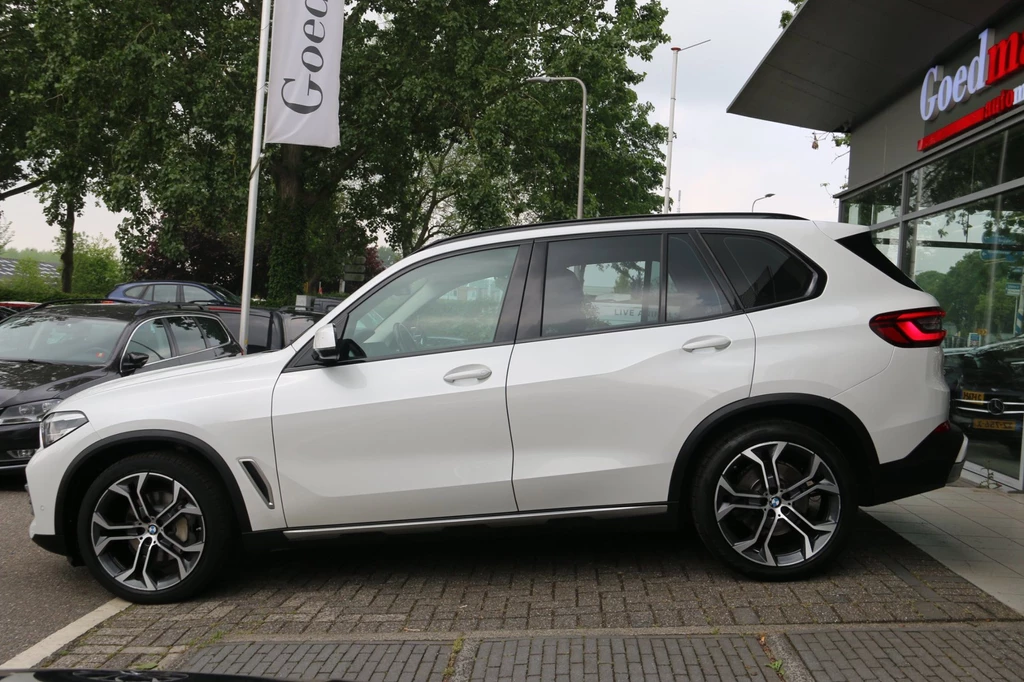 BMW X5 – foto 2