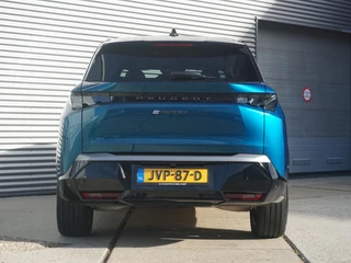 Peugeot e-5008 – thumbnail 3
