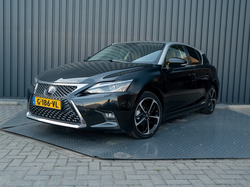 Lexus CT – foto 3