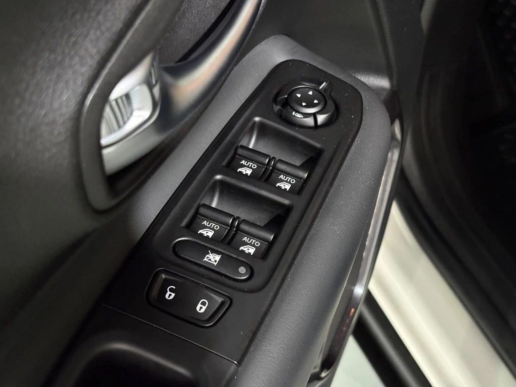 Jeep Renegade – foto 15