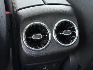 Mercedes-Benz CLA – thumbnail 22