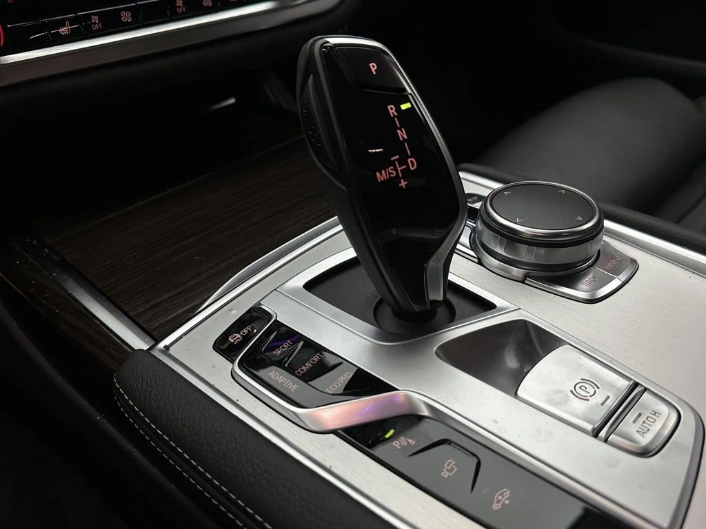 BMW 7 Serie – foto 34