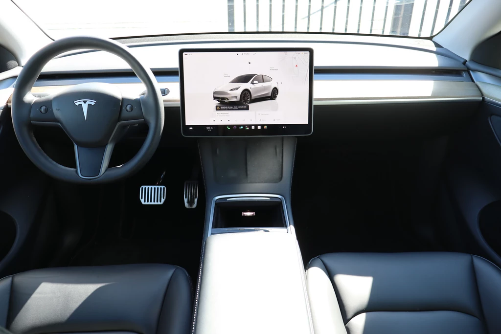 Tesla Model Y – foto 10