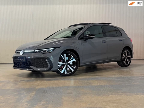 Volkswagen Golf 1.5 eHybrid GTE | HUD | PANO | NARDO GREY | CAMERA | AMBIANCE