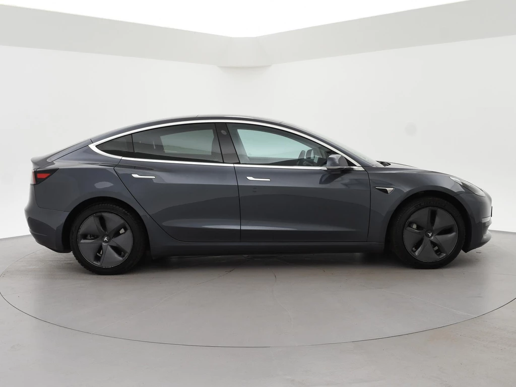 Tesla Model 3 – foto 5