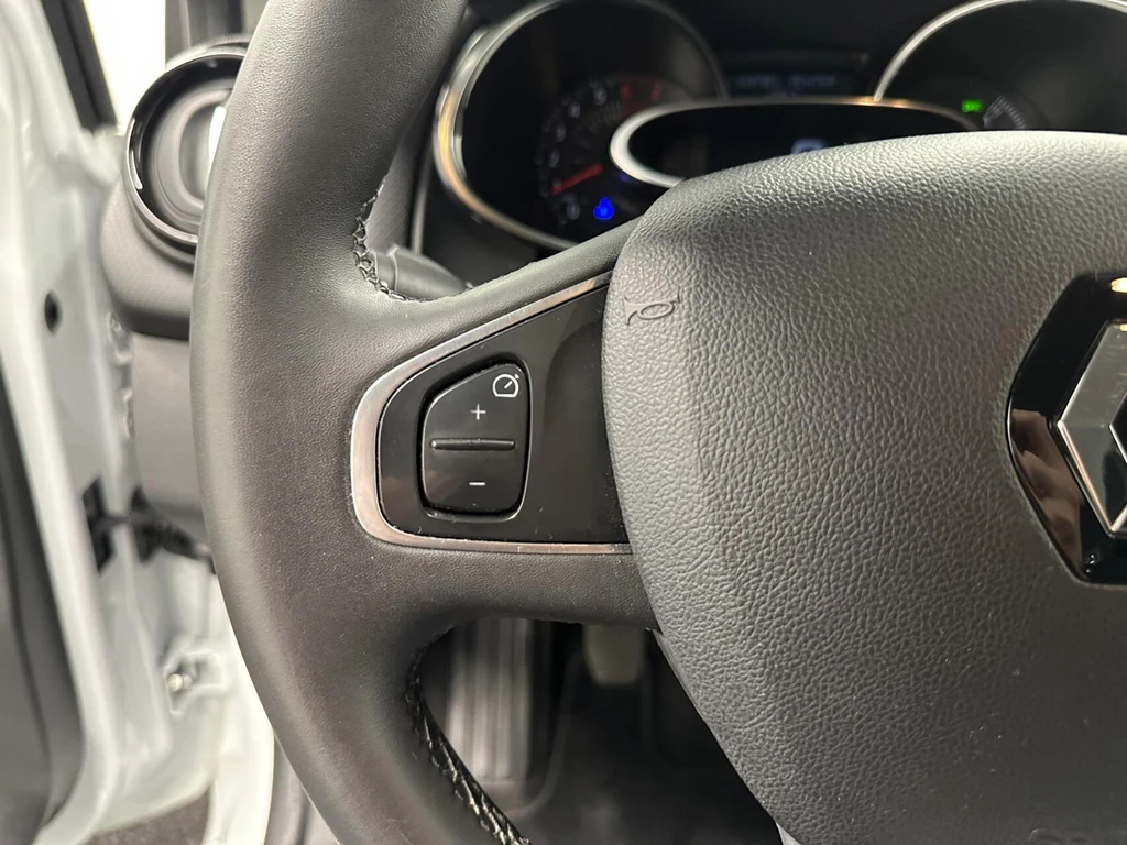 Renault Clio – foto 18