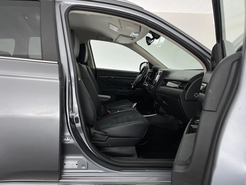 Mitsubishi Outlander – foto 11