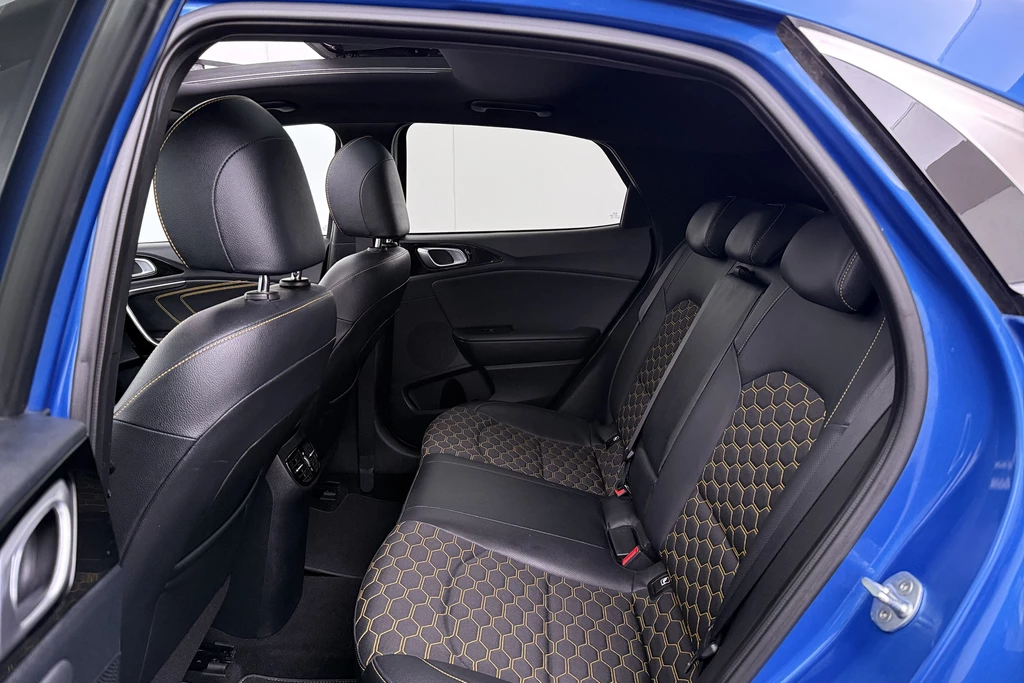 Kia XCeed – foto 13
