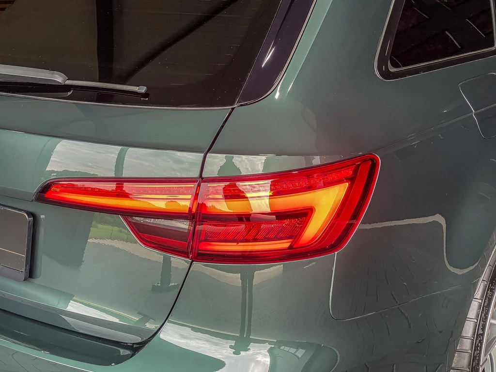 Audi S4 – foto 40