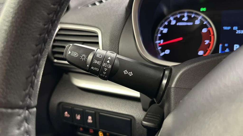Mitsubishi Eclipse Cross – foto 23