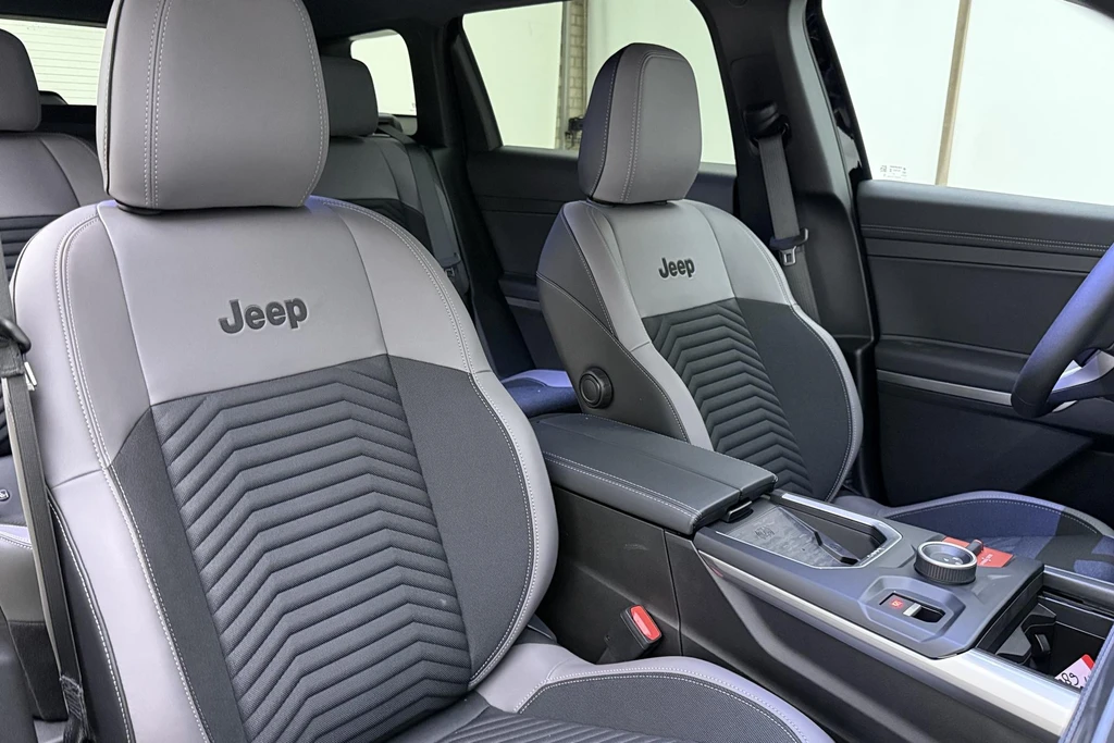 Jeep Compass – foto 14