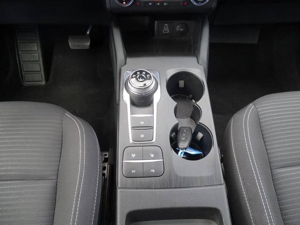 Ford Kuga – foto 13