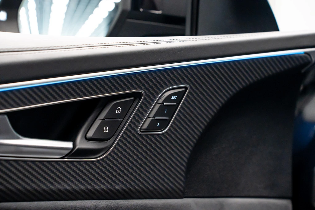 Audi Q8 – foto 15