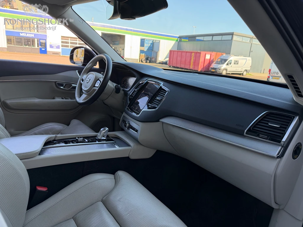 Volvo XC90 – foto 8