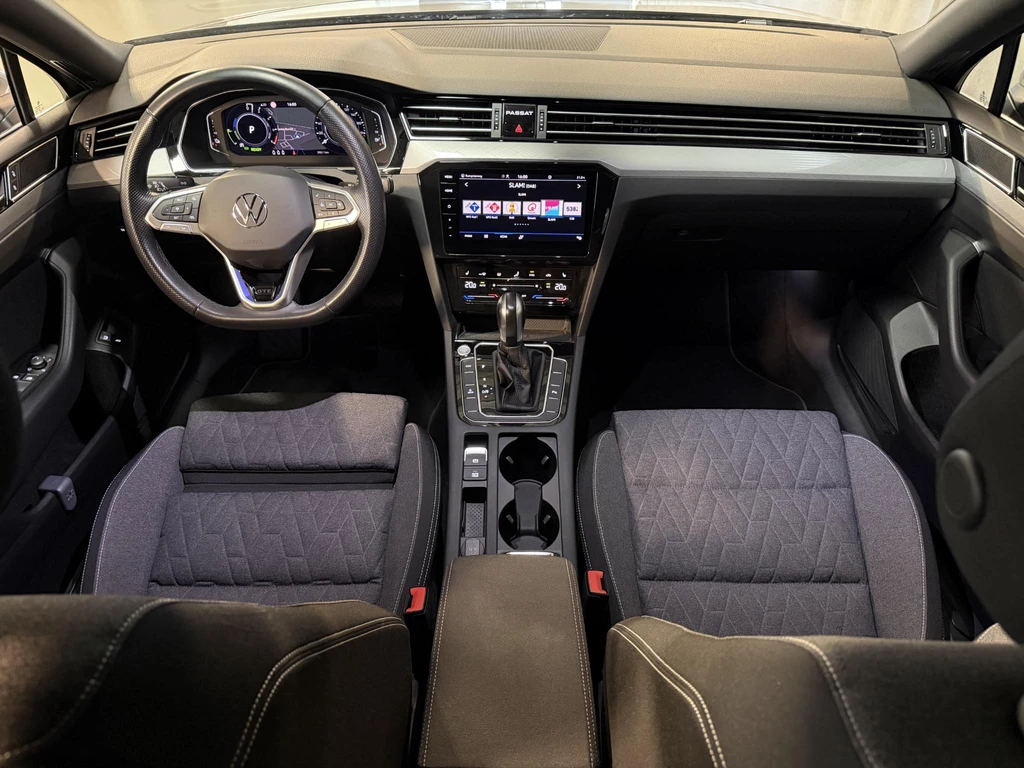 Volkswagen Passat – foto 7