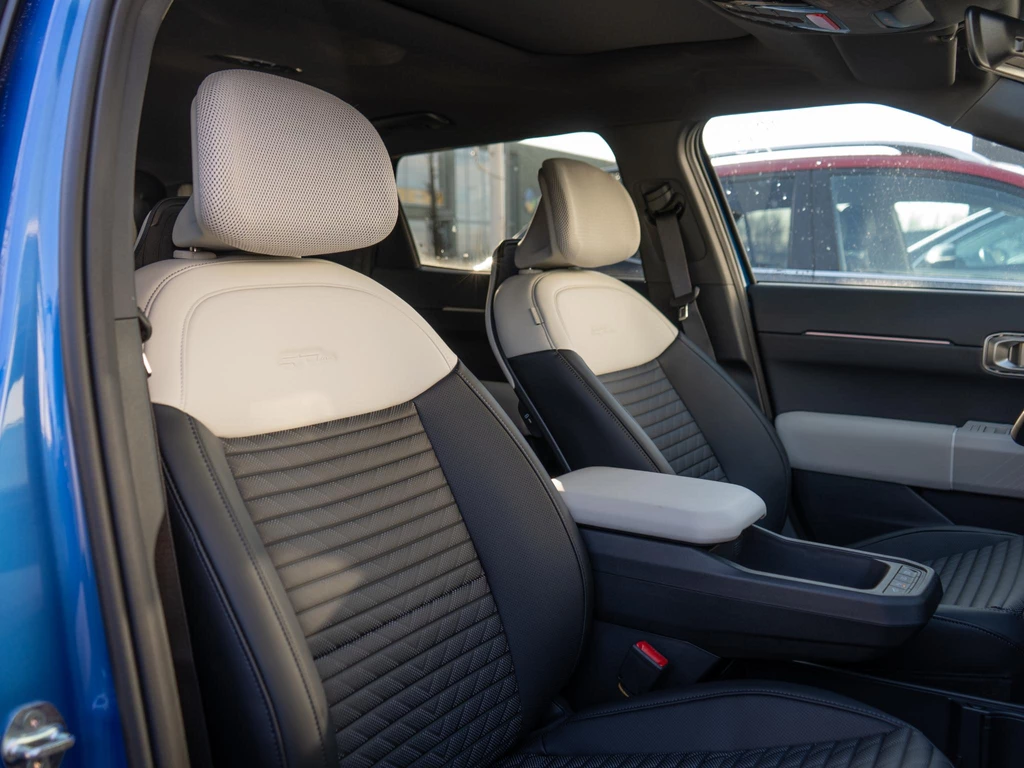 Kia EV4 – foto 10