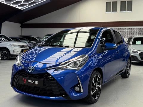 Toyota Yaris 1.5 Hybrid Dynamic Camera Navigatie