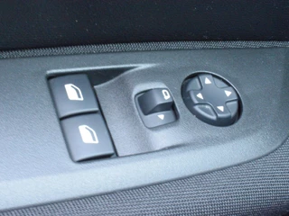 Peugeot 208 – thumbnail 16