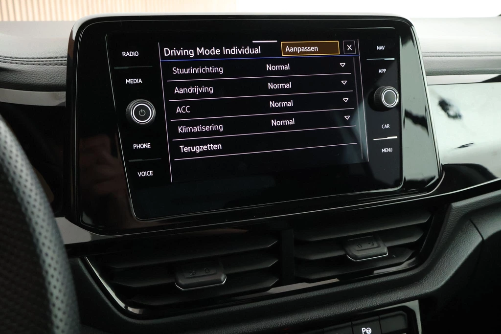 Volkswagen T-Roc – foto 35