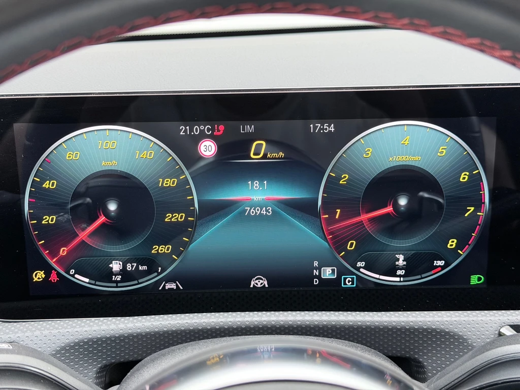 Mercedes-Benz CLA – foto 23