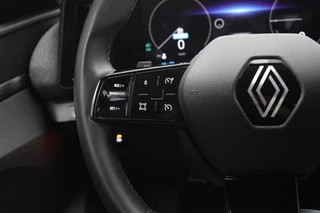 Renault Megane E-Tech – thumbnail 21