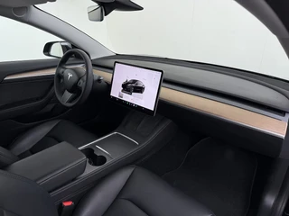 Tesla Model 3 – thumbnail 44