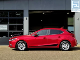 Mazda 3 – thumbnail 4
