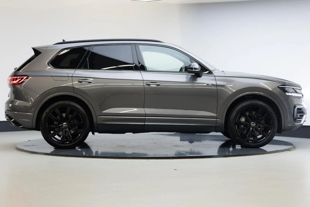 Volkswagen Touareg – foto 6
