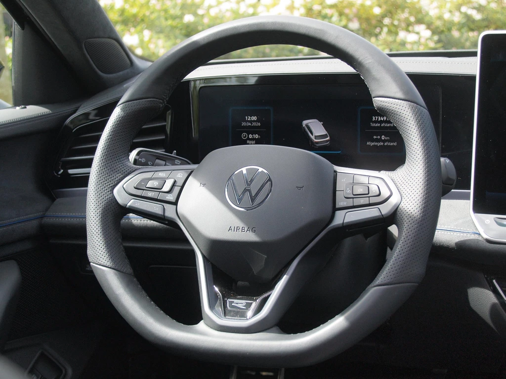 Volkswagen Passat – foto 22