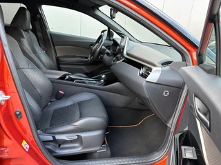 Toyota C-HR – thumbnail 10