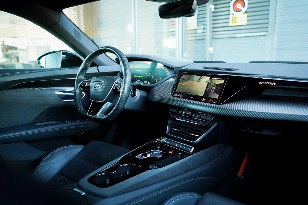 Audi e-tron GT – foto 36