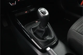 Kia Stonic – thumbnail 33