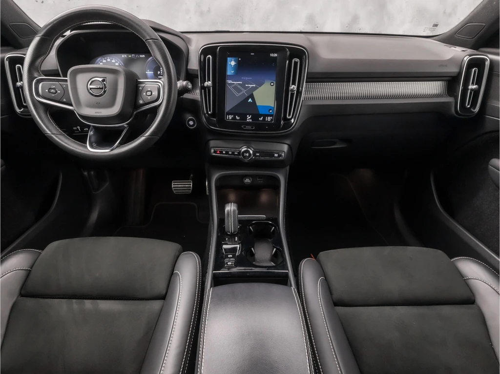 Volvo XC40 – foto 8
