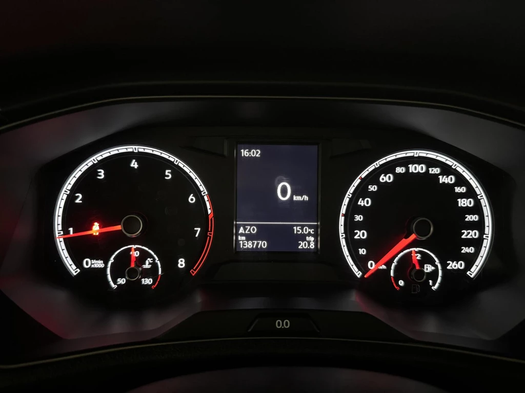 Volkswagen T-Roc – foto 36