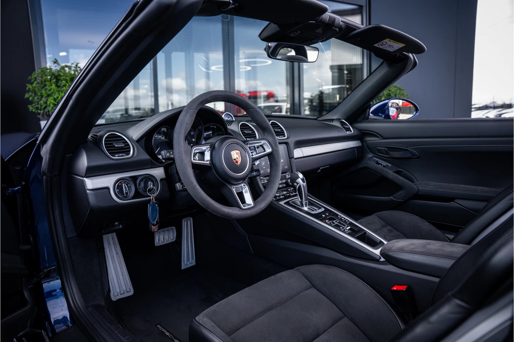 Porsche 718 – foto 12