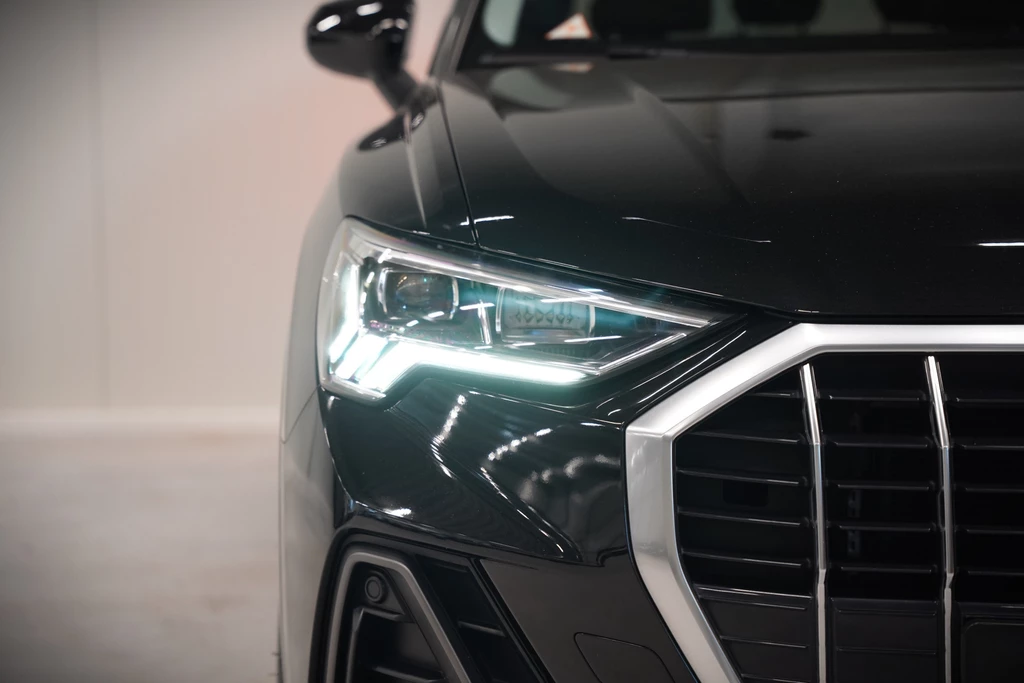 Audi Q3 – foto 18